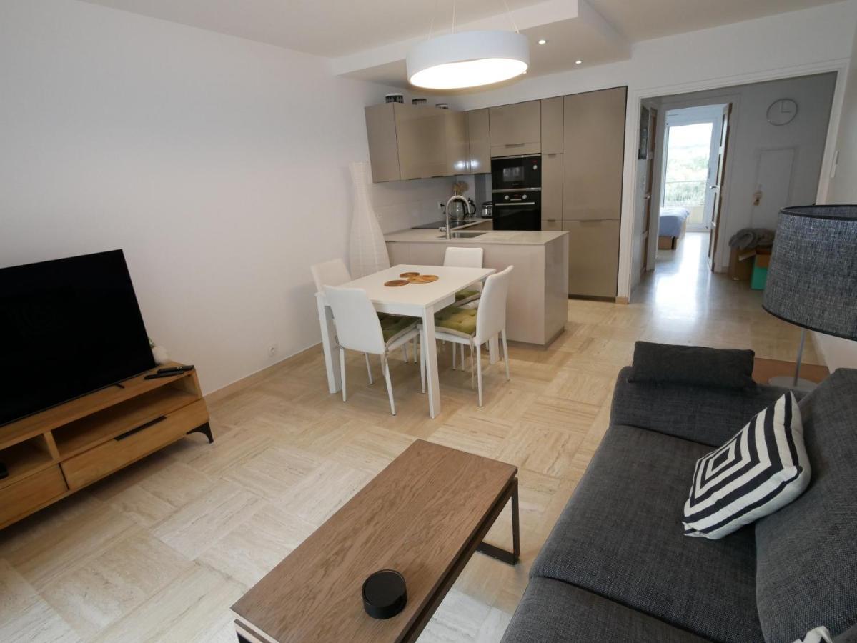 Portissol, Calme Et Pinede Apartment Sanary-sur-Mer Luaran gambar